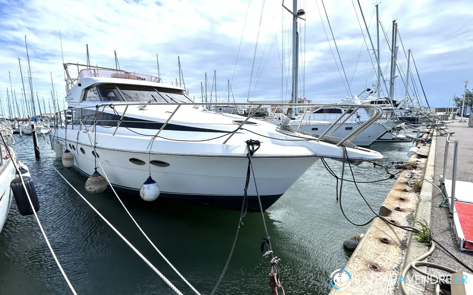 slider 2 Dyna Yacht 50