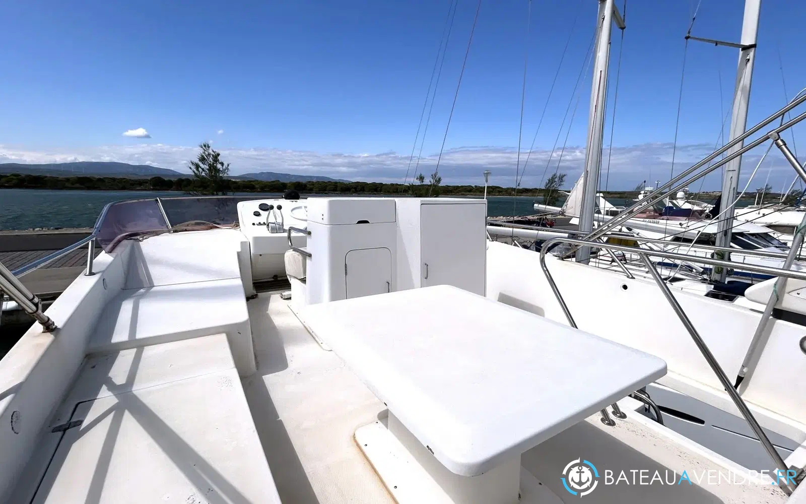 slider 3 Dyna Yacht 50