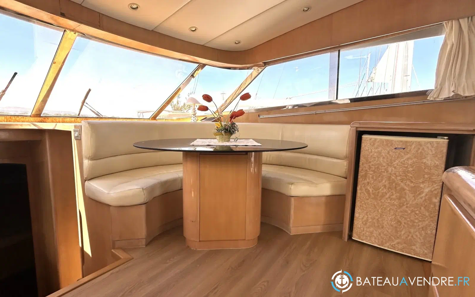 slider 8 Dyna Yacht 50