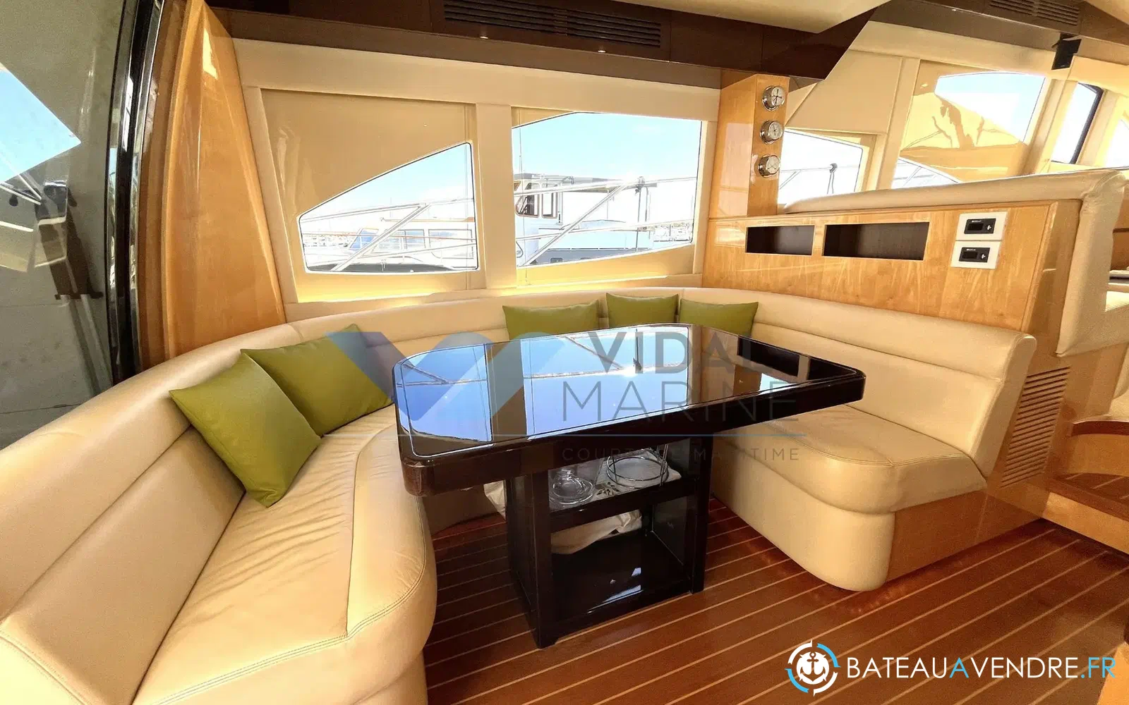 slider 4 Gulf Craft Majesty 56