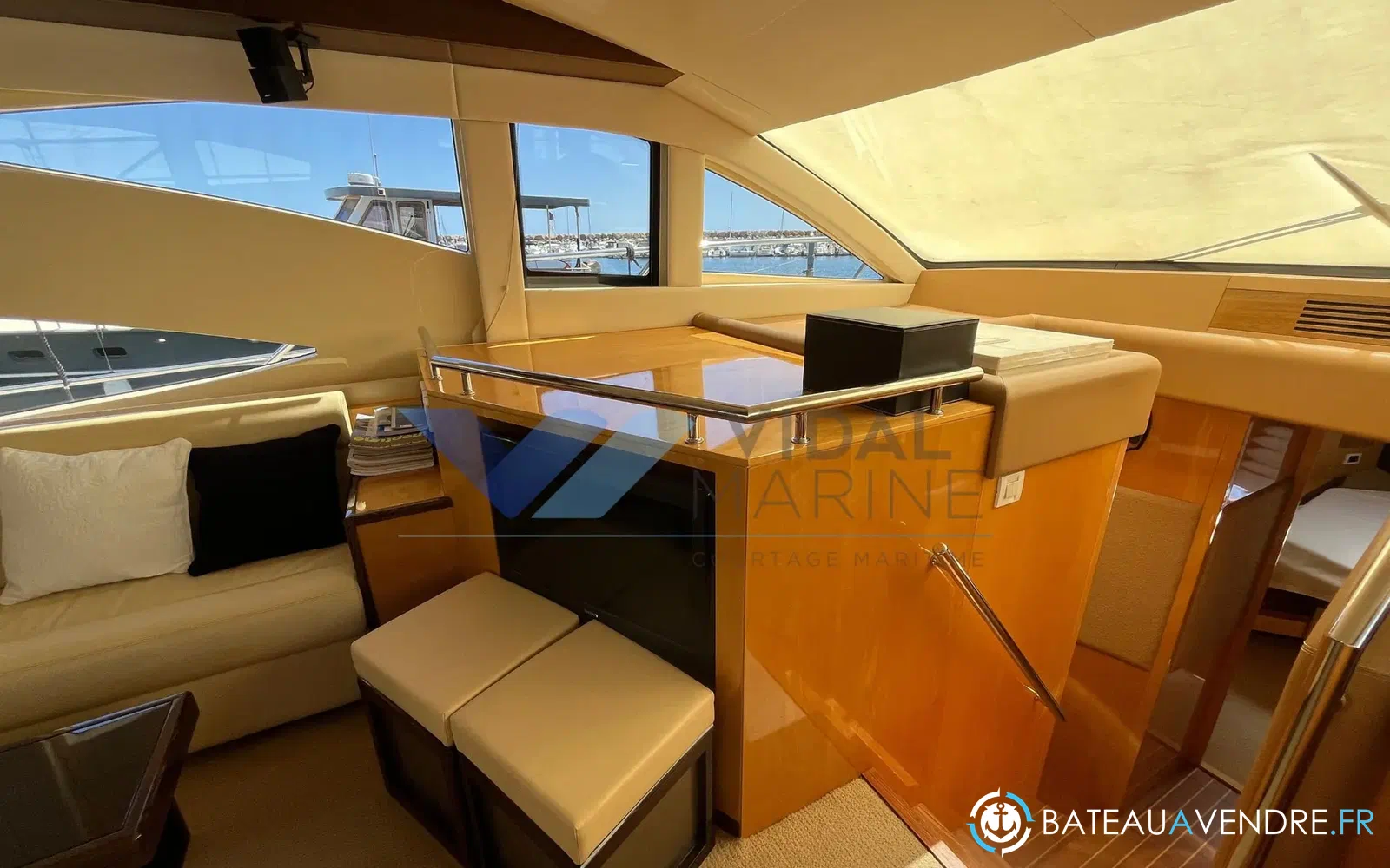 slider 7 Gulf Craft Majesty 56