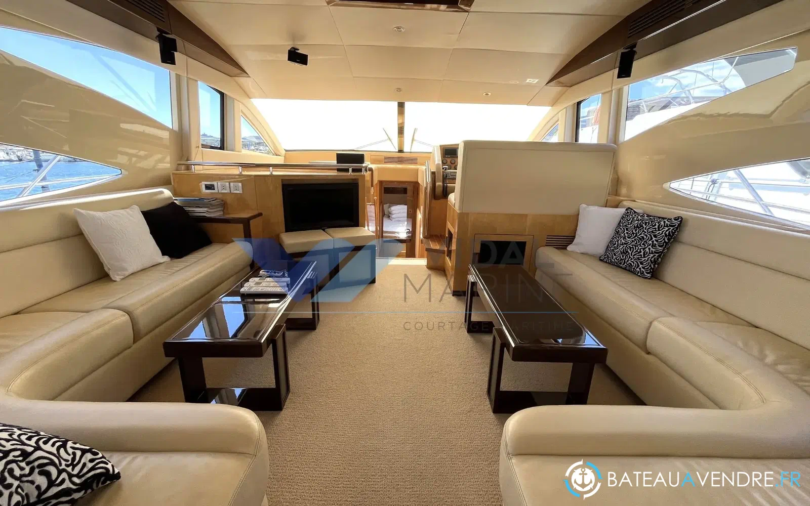 slider 8 Gulf Craft Majesty 56