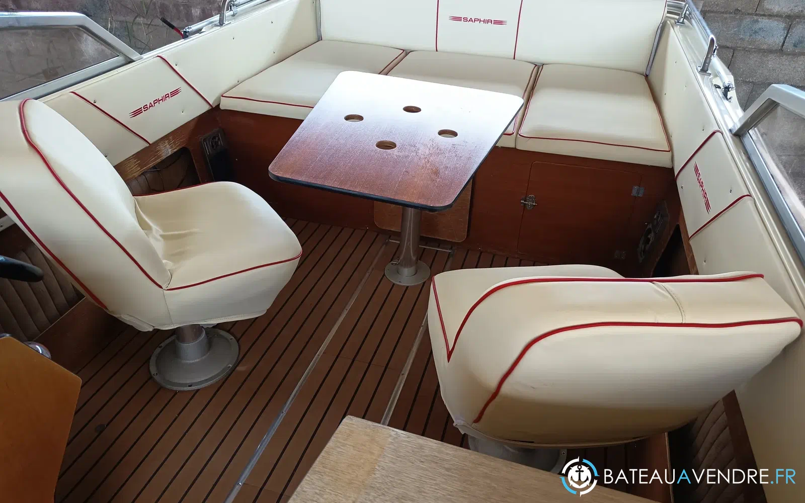 slider 25 Schweizer Saphir 650 GT