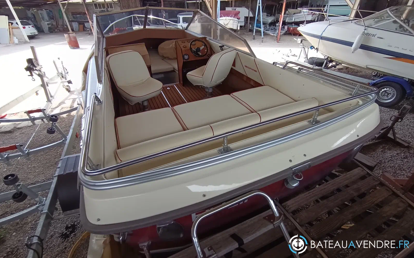 slider 34 Schweizer Saphir 650 GT