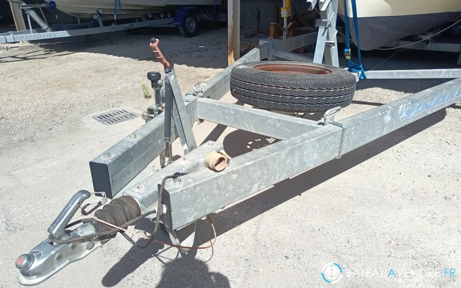 slider 39 Schweizer Saphir 650 GT