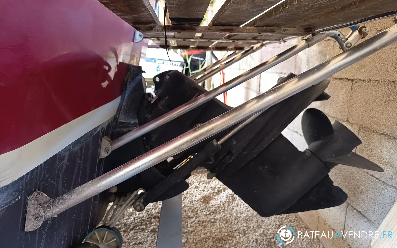 slider 44 Schweizer Saphir 650 GT