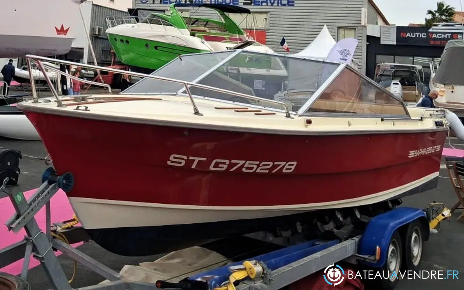 slider 0 Schweizer Saphir 650 GT