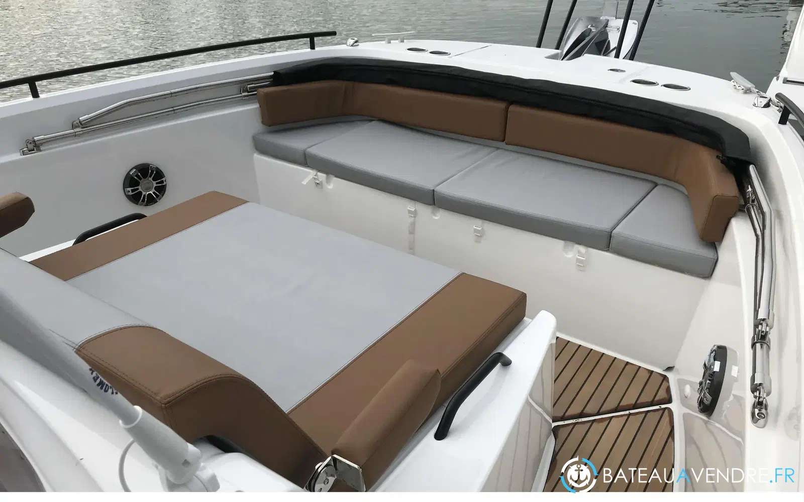 slider 14 Beneteau Flyer 9 Spacedeck