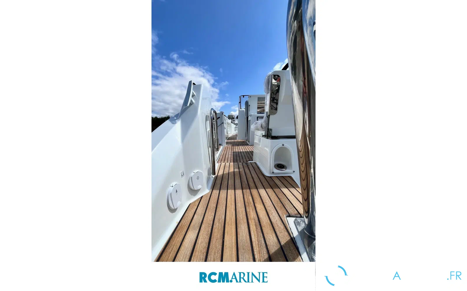 slider 8 Beneteau Flyer 9 Spacedeck