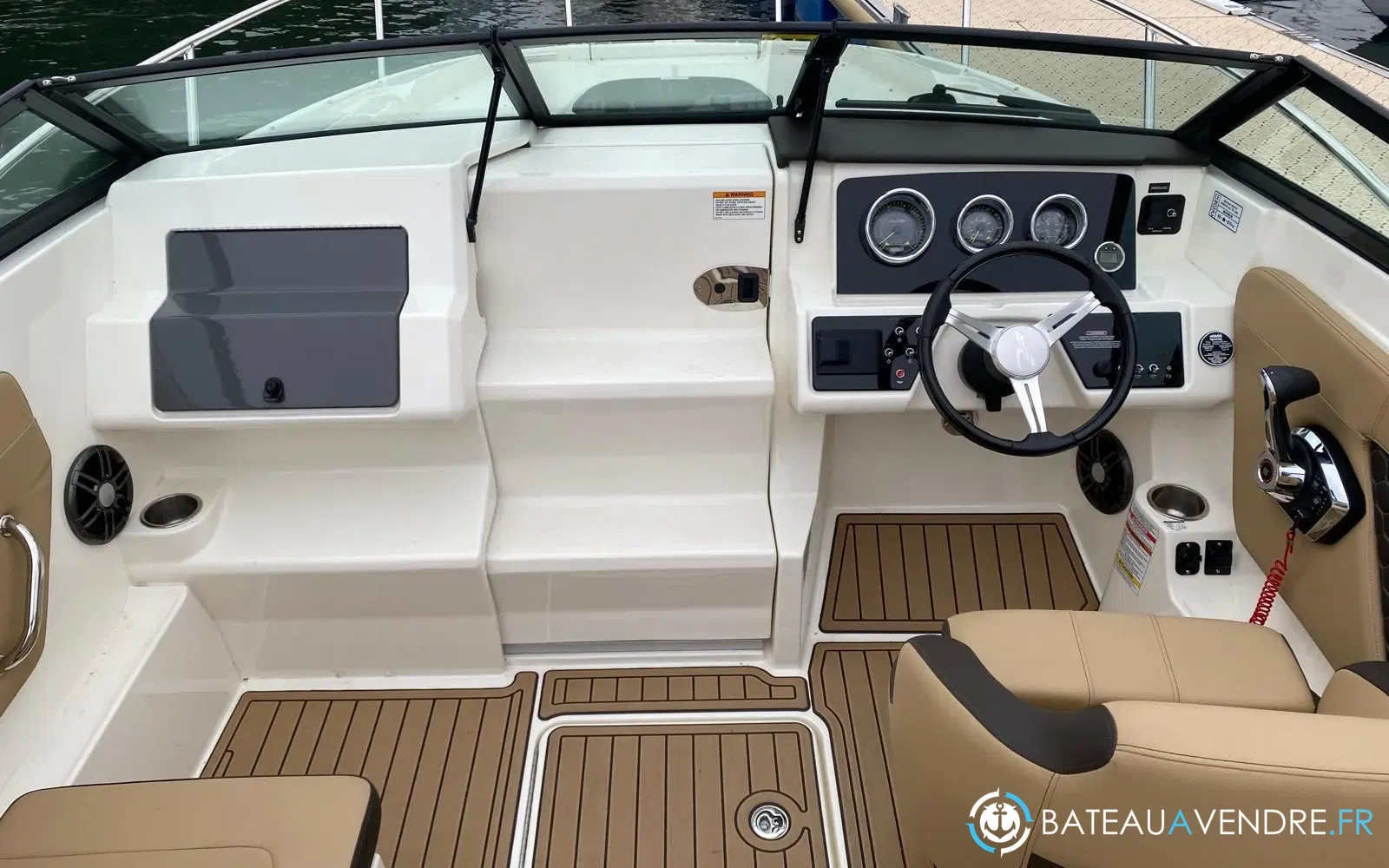 slider 7 Sea Ray 230 Sun Sport