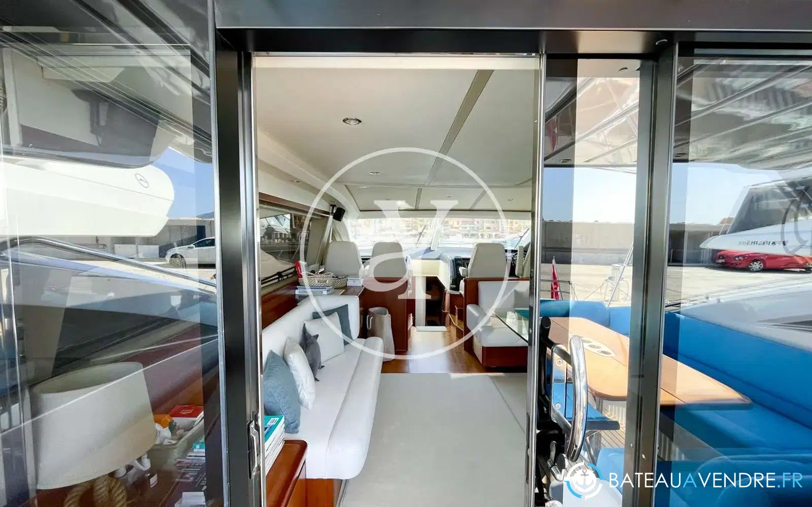 slider 10 Princess V70