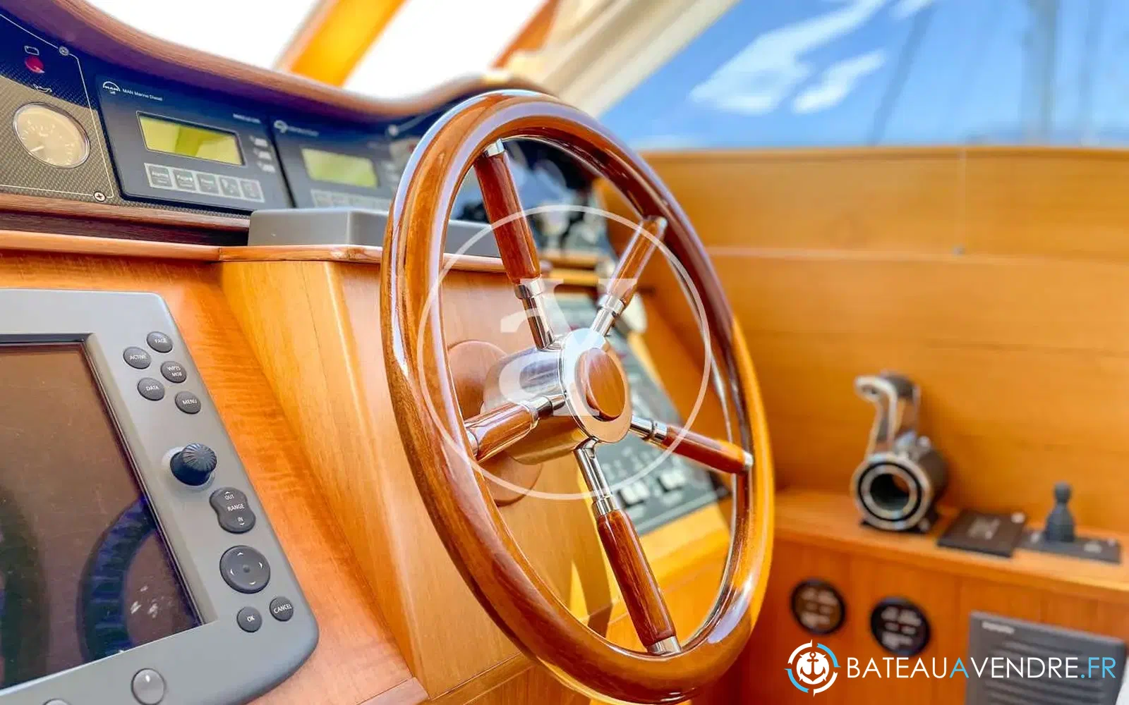 slider 15 Franchini Yachts Emozione 55 Fly