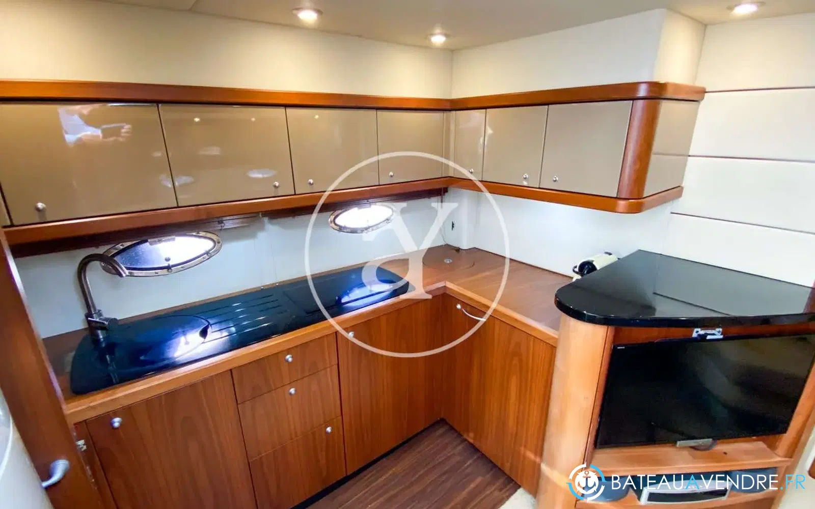 slider 23 Sunseeker Portofino 47