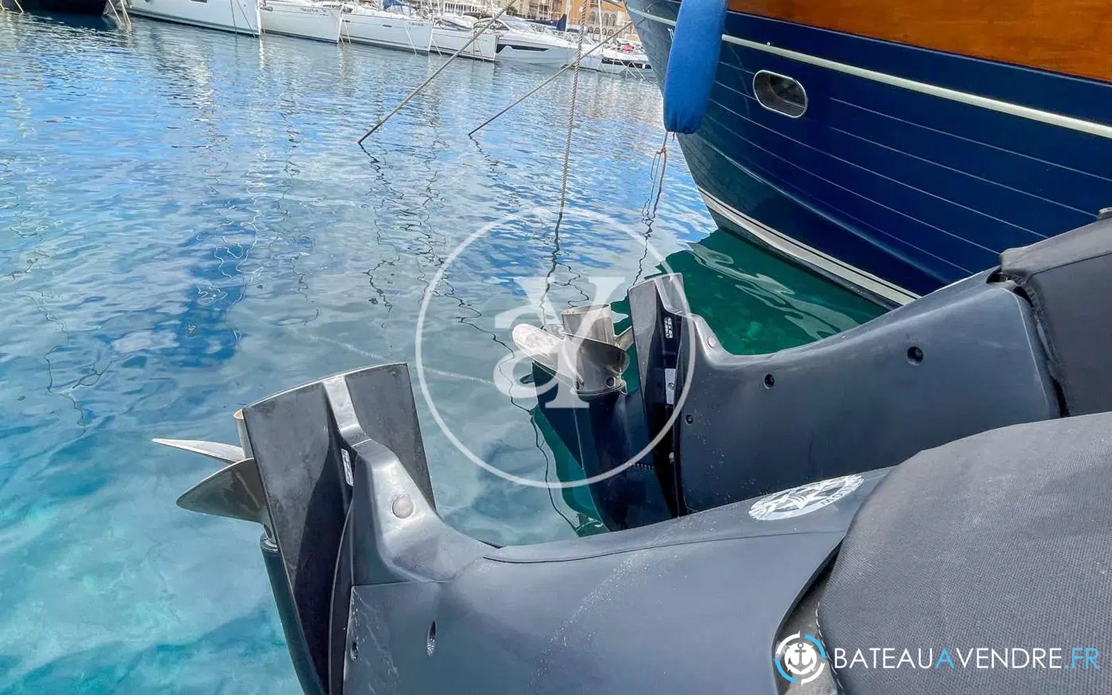 slider 2 Boston Whaler 315 Conquest