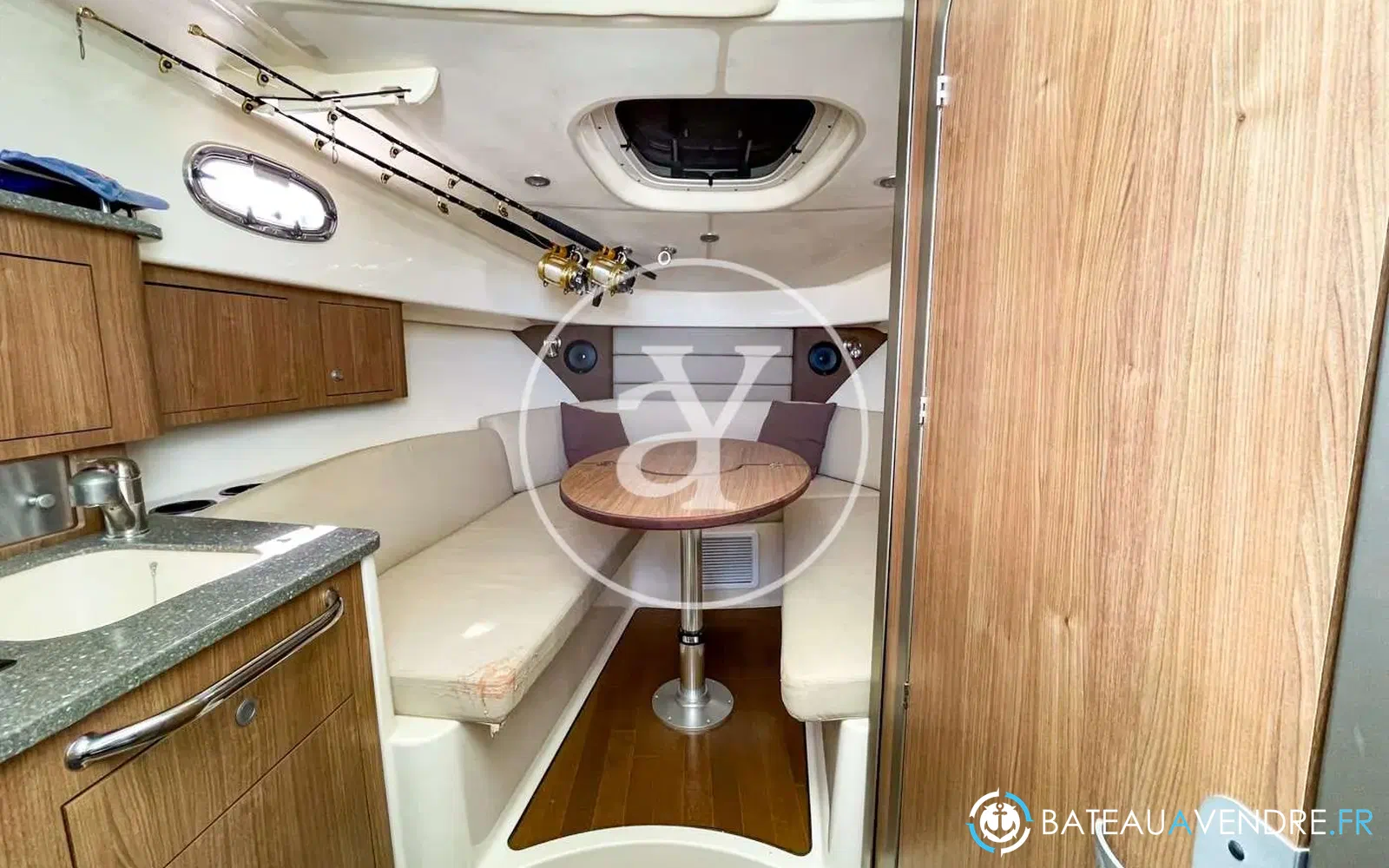 slider 32 Boston Whaler 315 Conquest