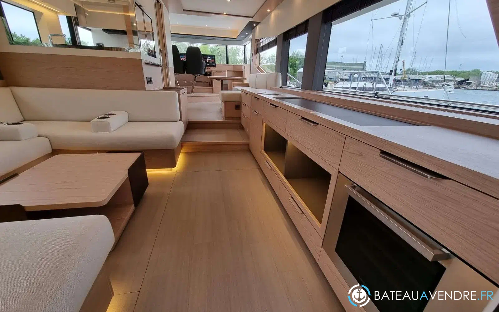 slider 16 Beneteau Grand Trawler 62
