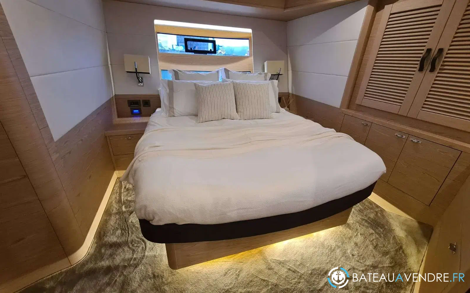 slider 1 Beneteau Grand Trawler 62