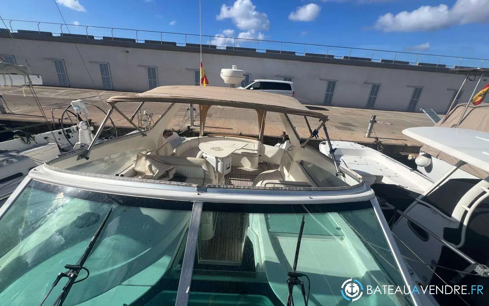 slider 5 Jeanneau Prestige 34 Open