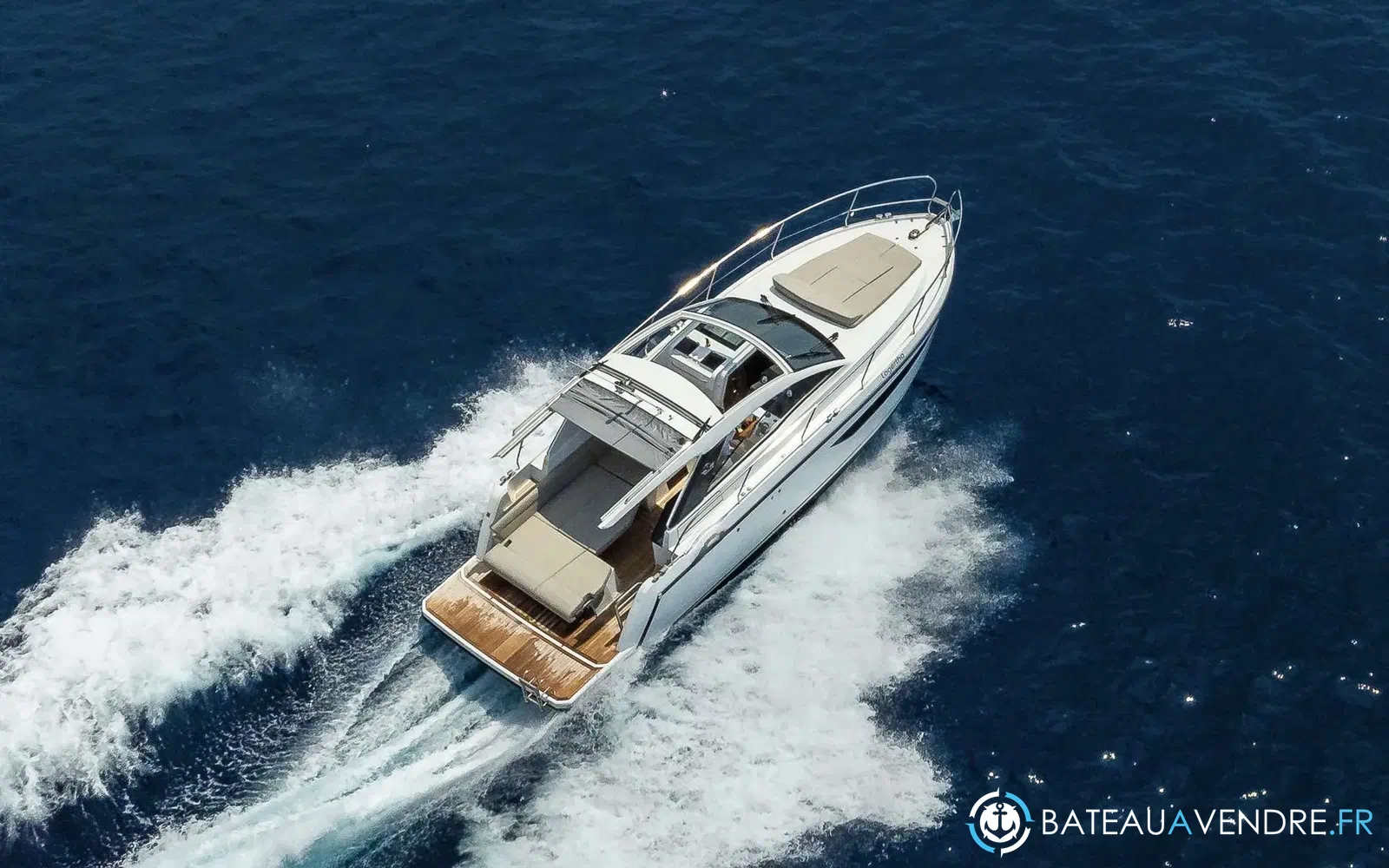 slider 10 Sealine 330 Sport