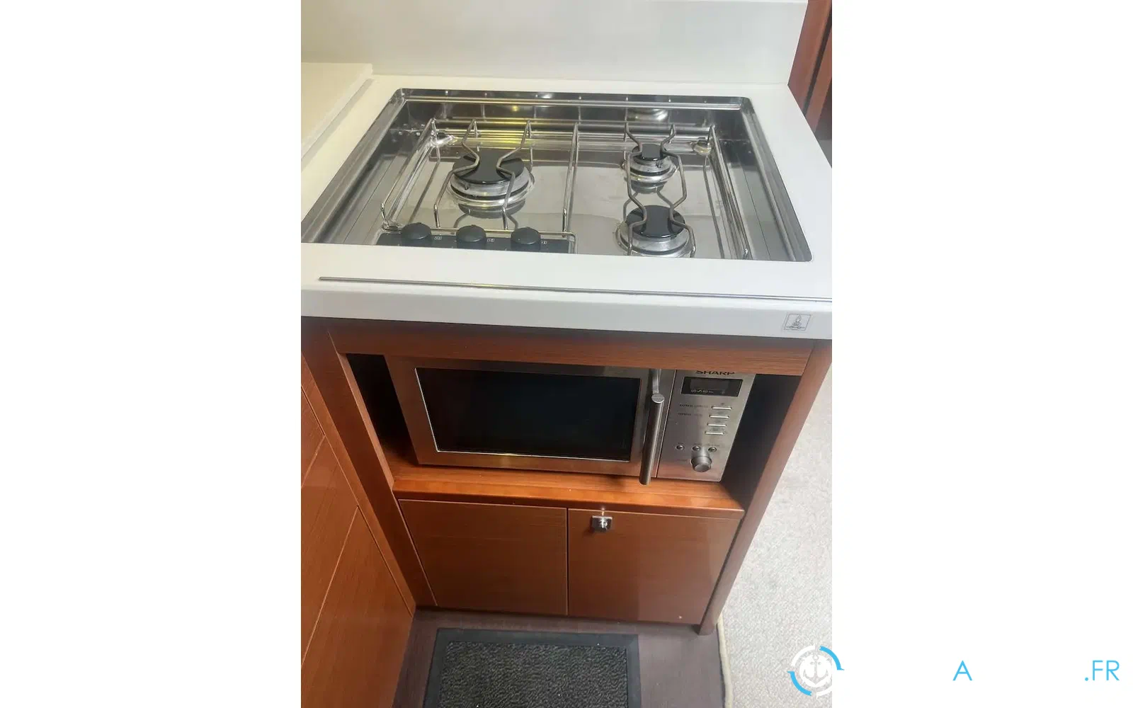 slider 21 Jeanneau Prestige 390 S