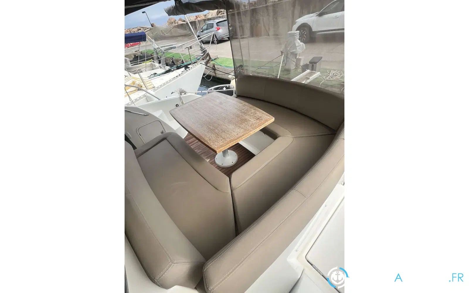 slider 29 Jeanneau Prestige 390 S