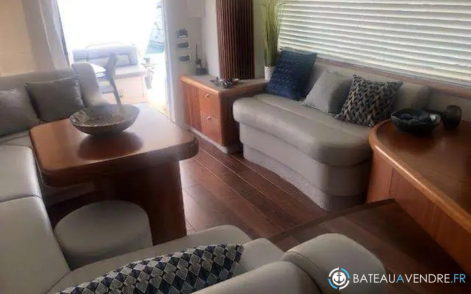 slider 19 Sunseeker Manhattan 50