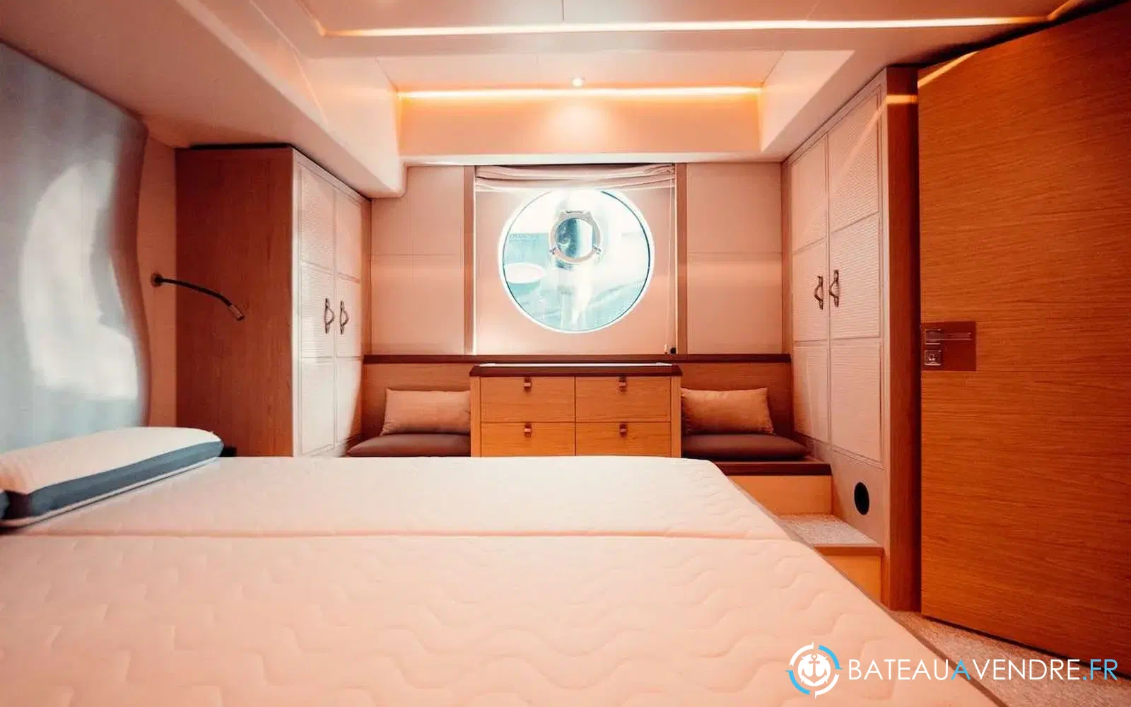 slider 14 Beneteau Monte Carlo 6