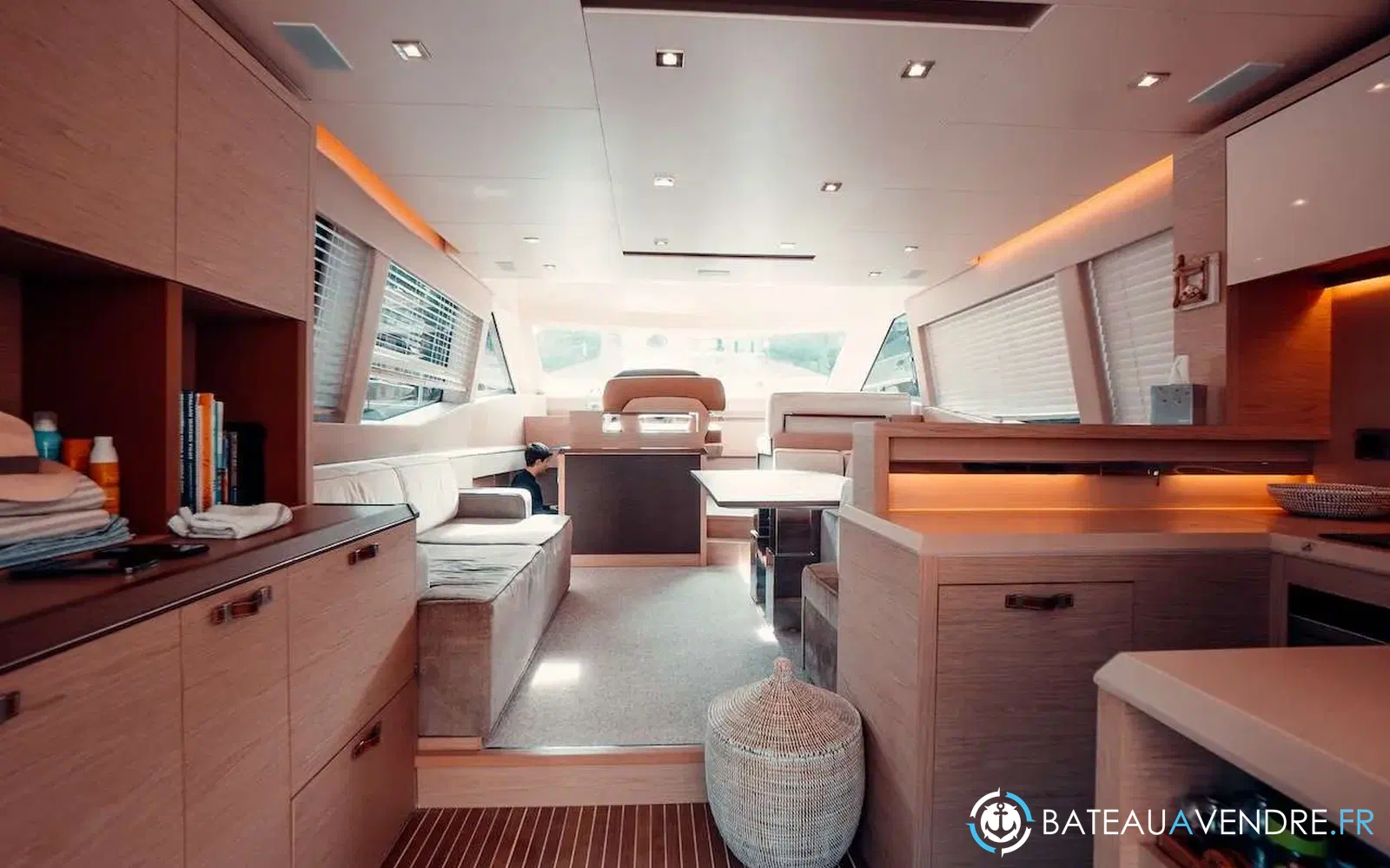 slider 23 Beneteau Monte Carlo 6