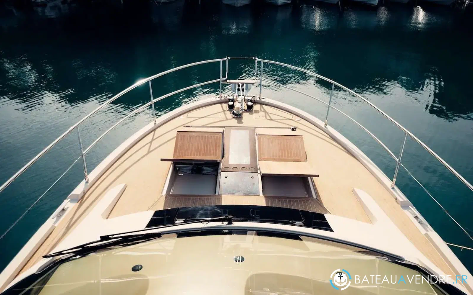 slider 28 Beneteau Monte Carlo 6