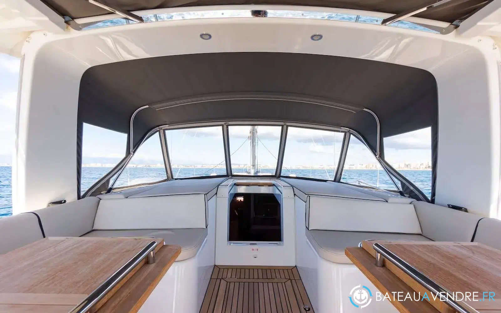 slider 30 Beneteau Oceanis 60