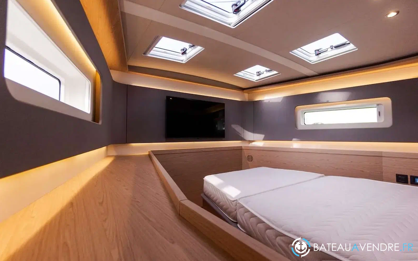 slider 33 Beneteau Oceanis 60