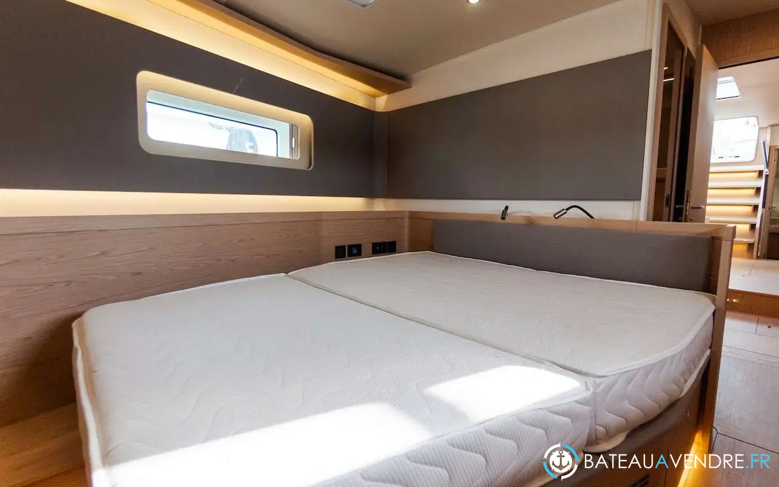 slider 8 Beneteau Oceanis 60