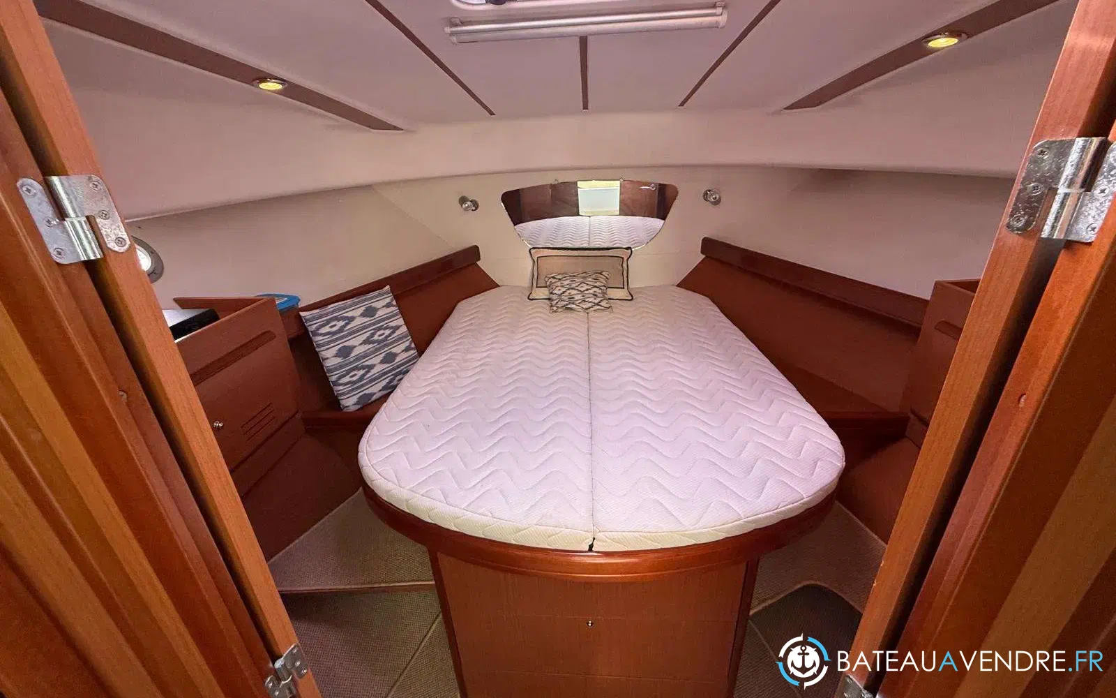 slider 11 Beneteau Antares 10.80