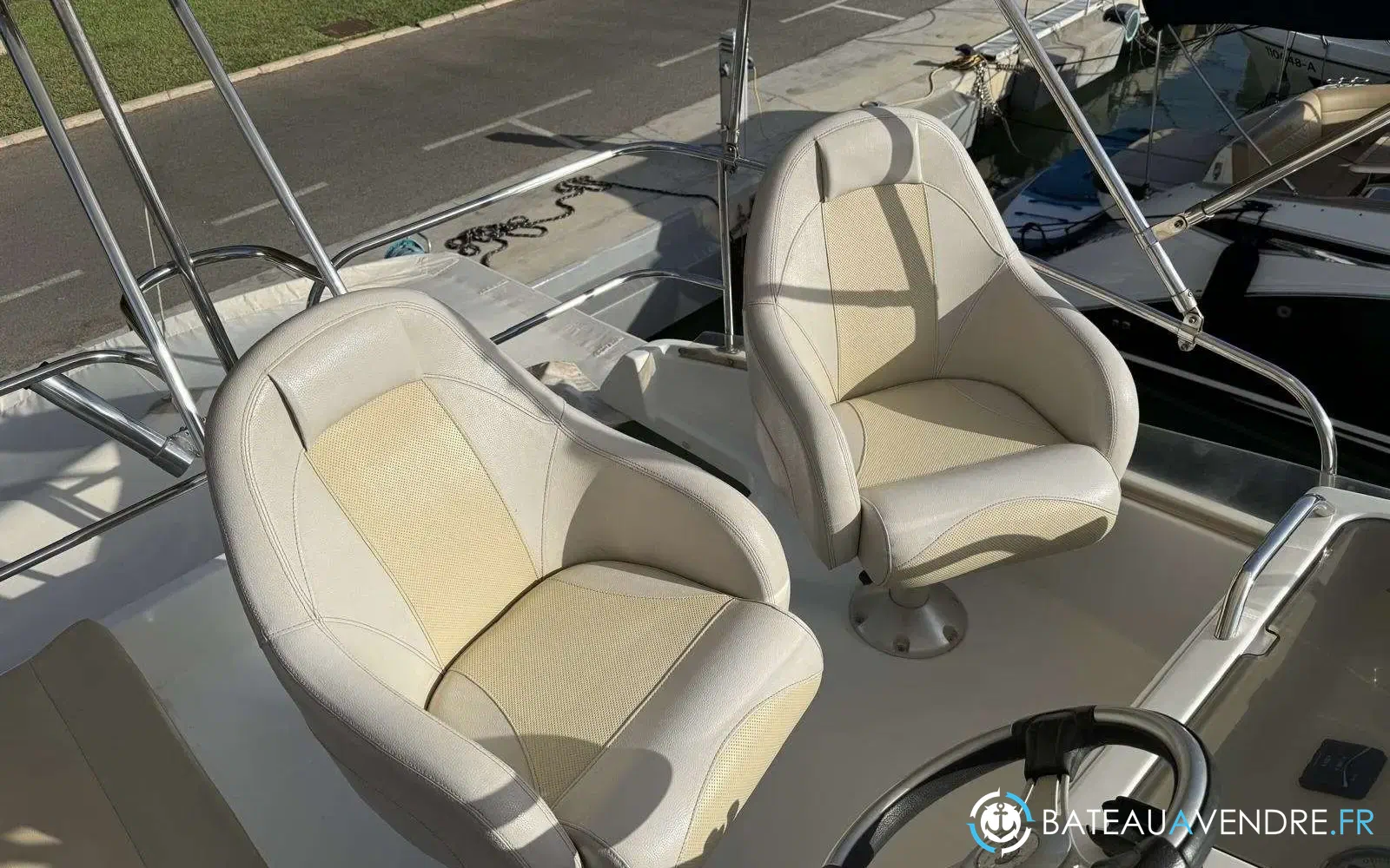 slider 1 Beneteau Antares 10.80