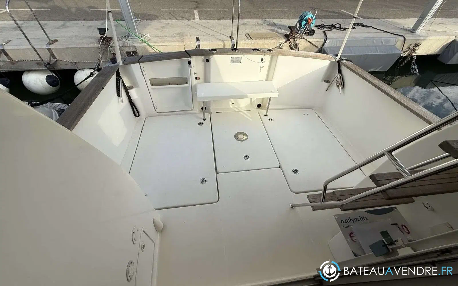 slider 39 Beneteau Antares 10.80