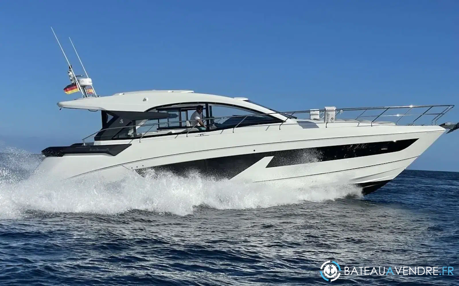 slider 26 Beneteau Gran Turismo 45