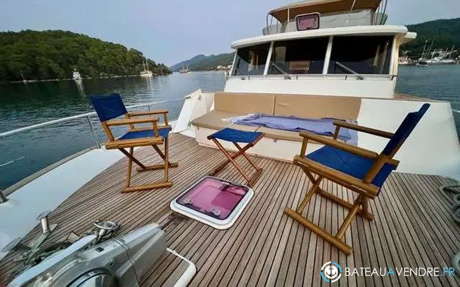 slider 13 Beneteau Swift Trawler 52