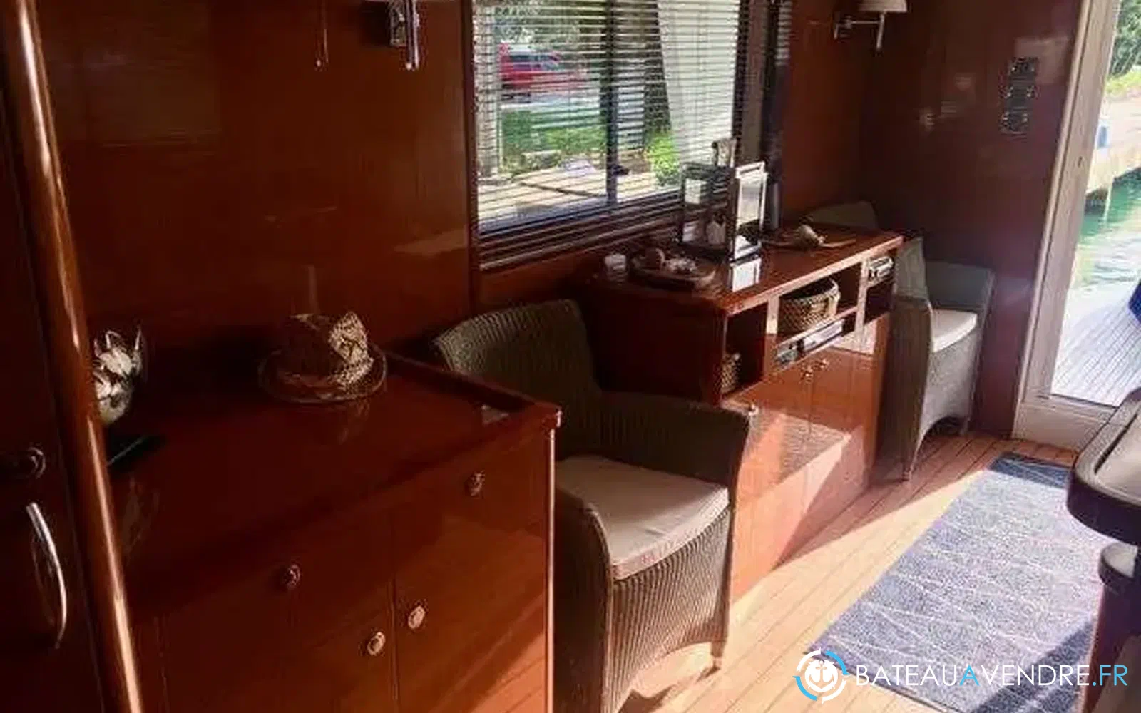 slider 17 Beneteau Swift Trawler 52