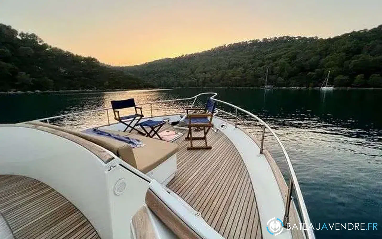 slider 2 Beneteau Swift Trawler 52
