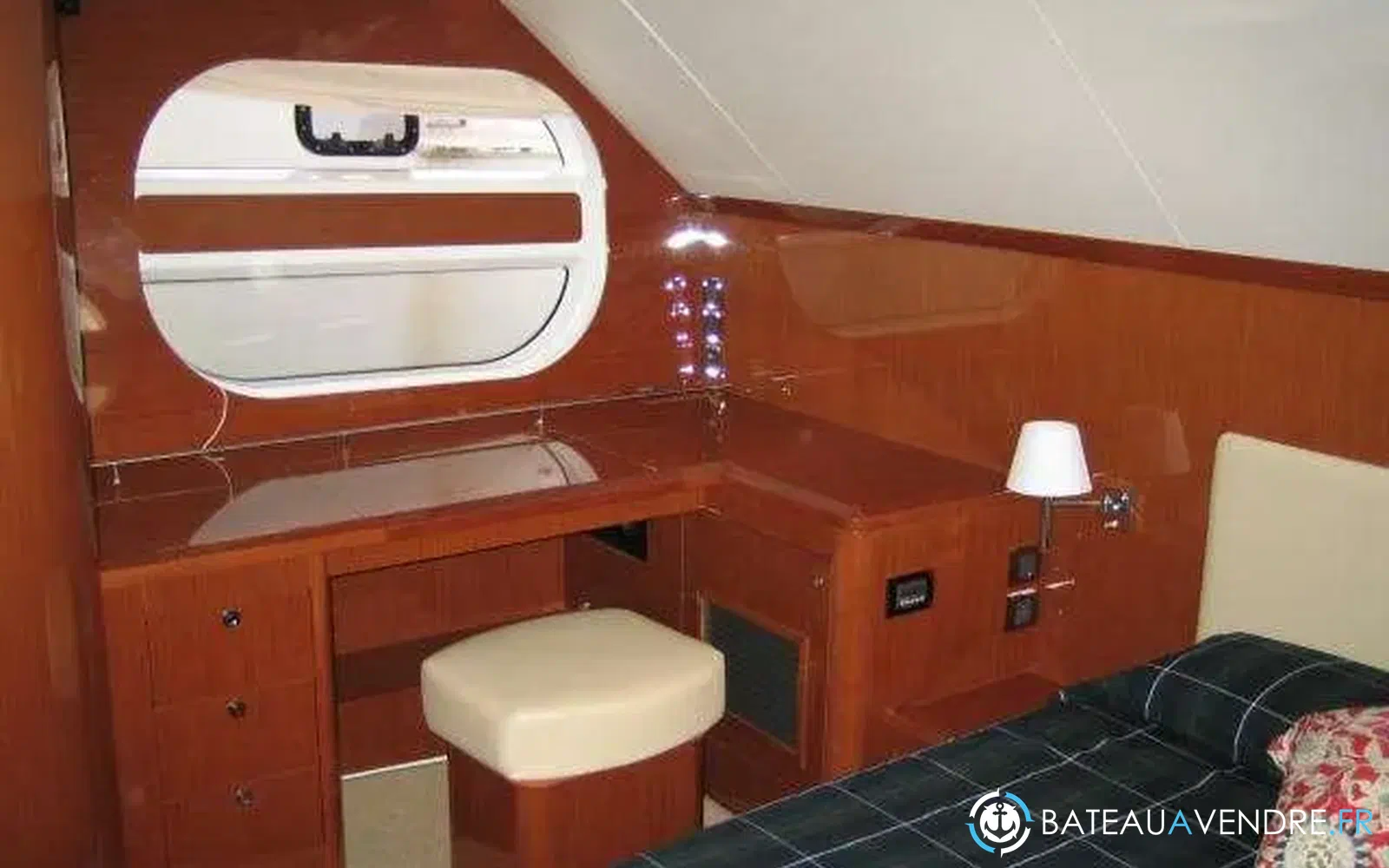 slider 32 Beneteau Swift Trawler 52