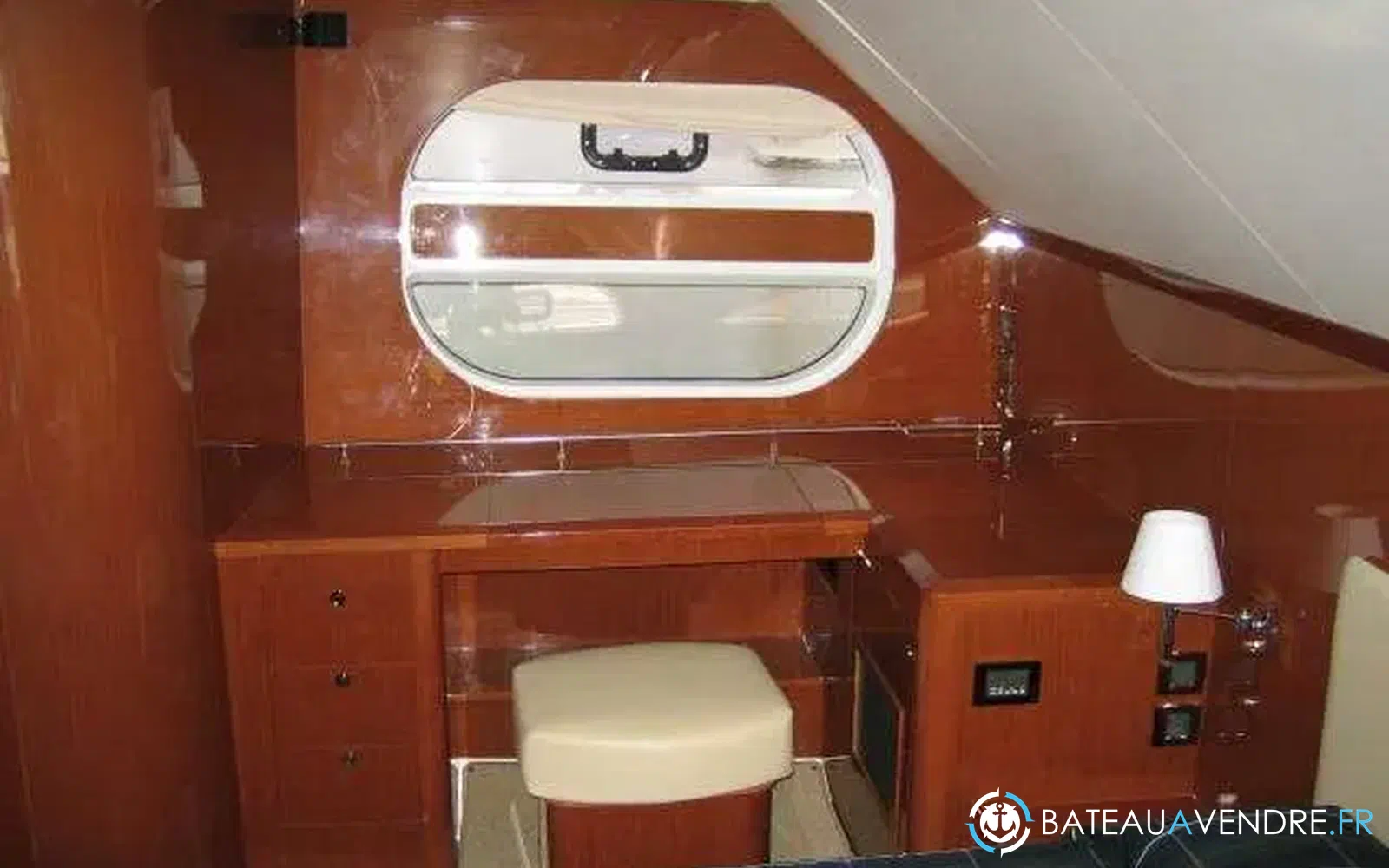 slider 3 Beneteau Swift Trawler 52