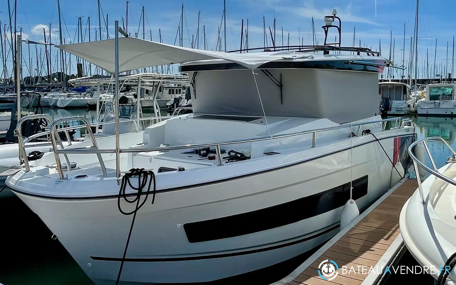 slider 0 Jeanneau Merry Fisher 895 Sport