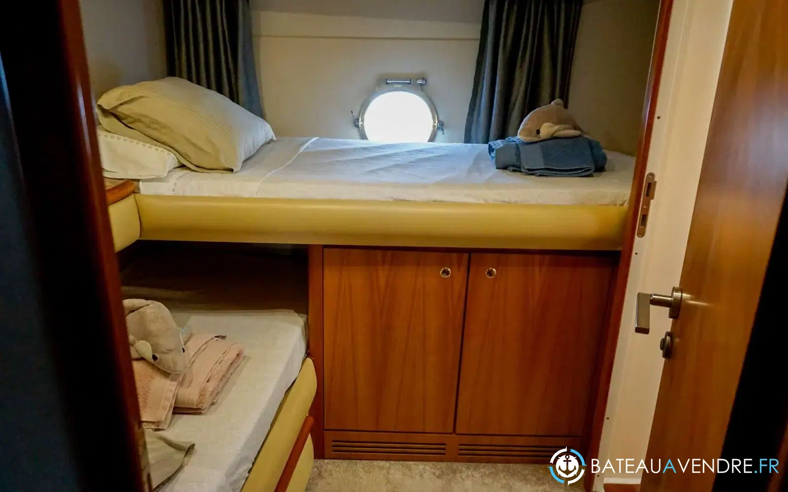 slider 32 Azimut 68