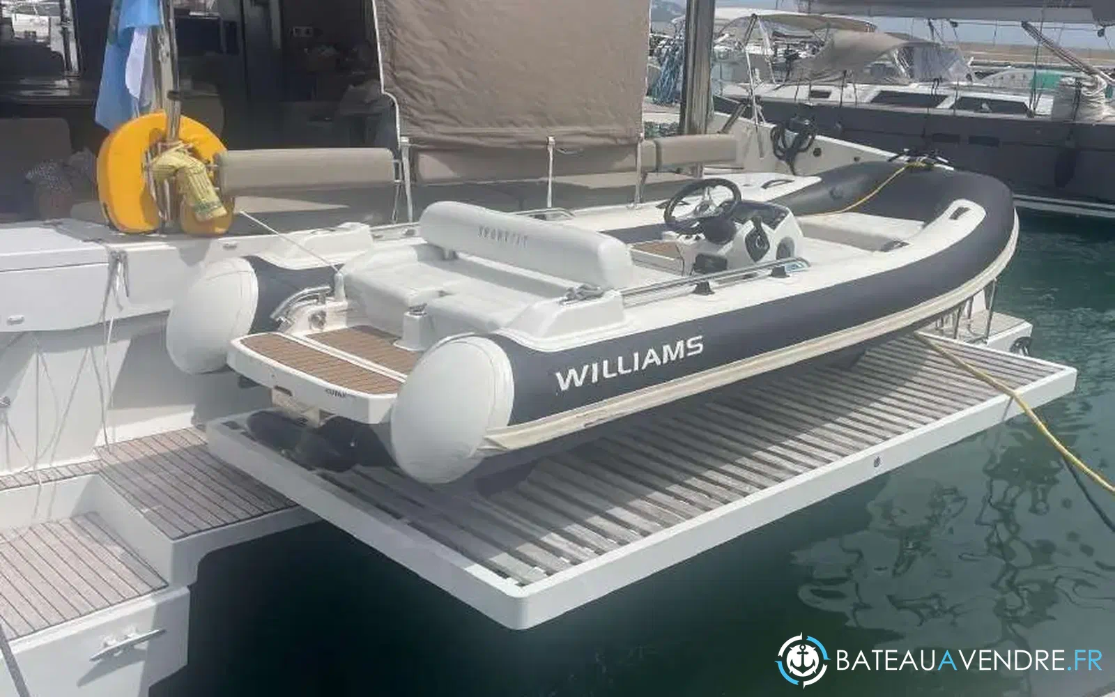 slider 14 Bali Catamarans Bali 5.4