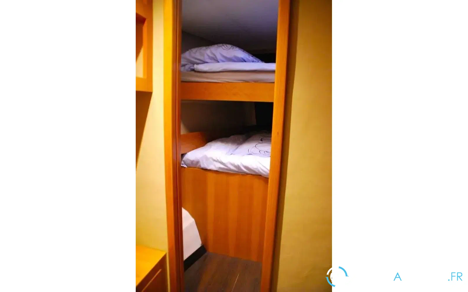 slider 9 Fountaine Pajot Queensland 55