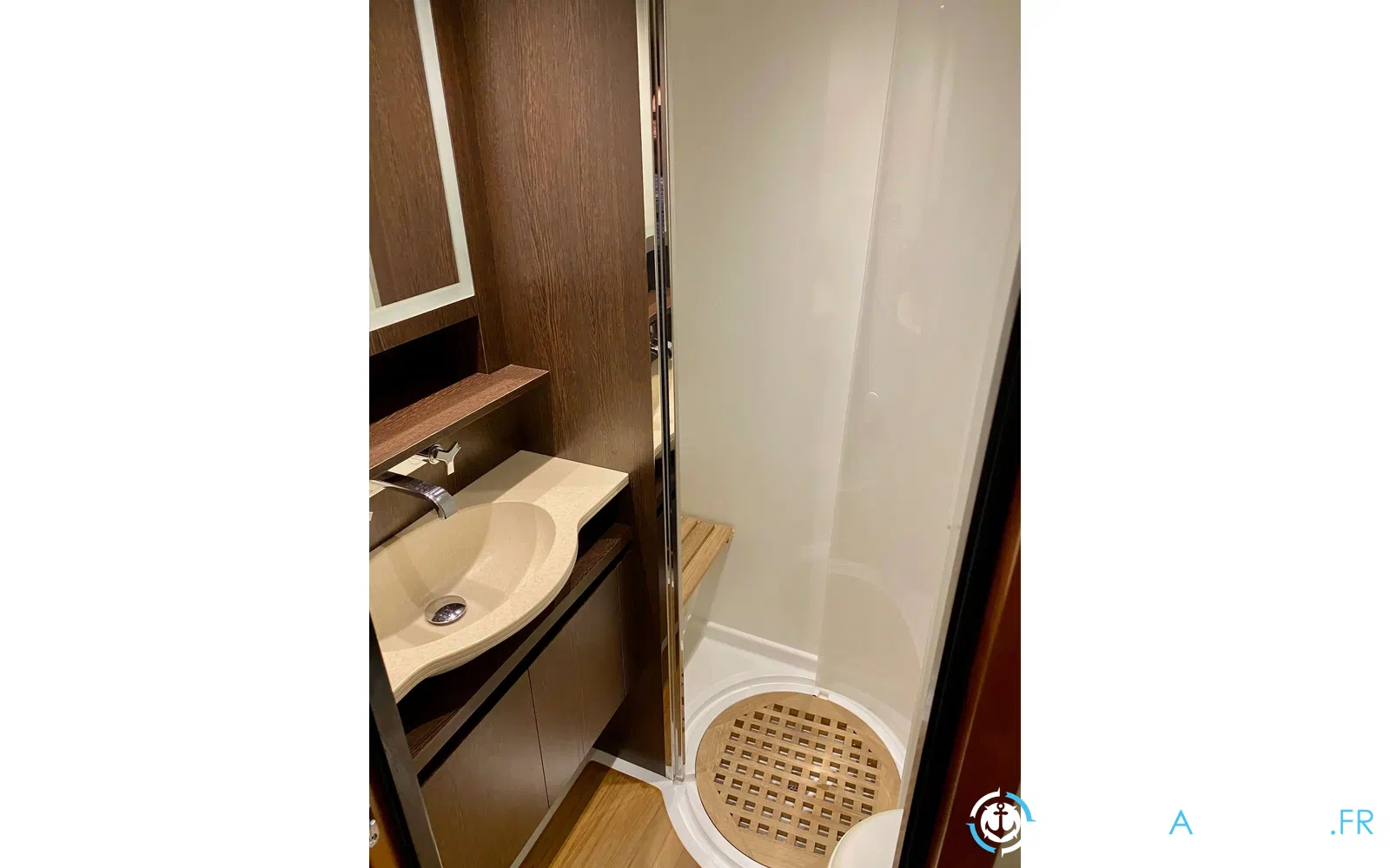 slider 99 Fountaine Pajot Queensland 55