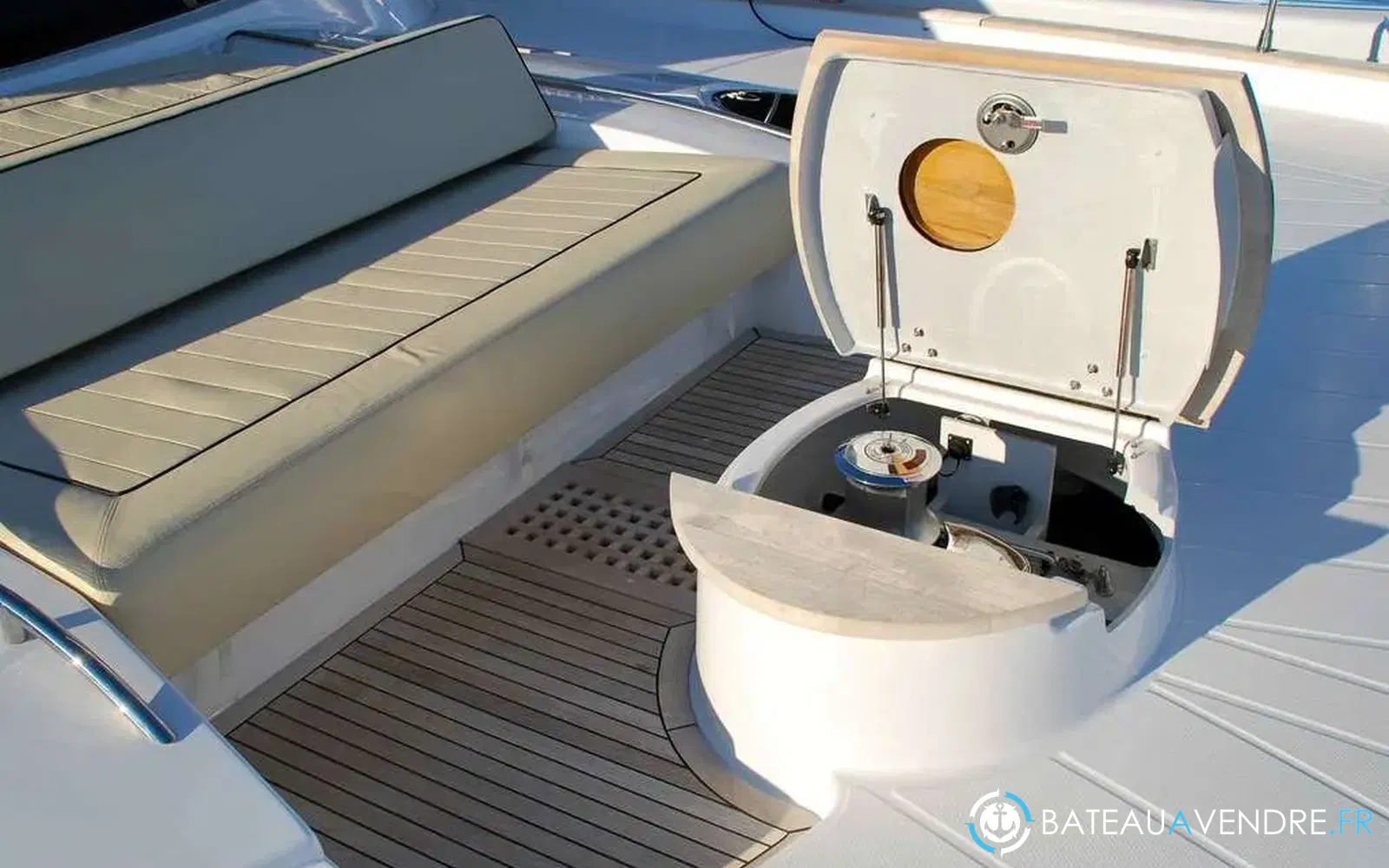 slider 114 Fountaine Pajot Queensland 55