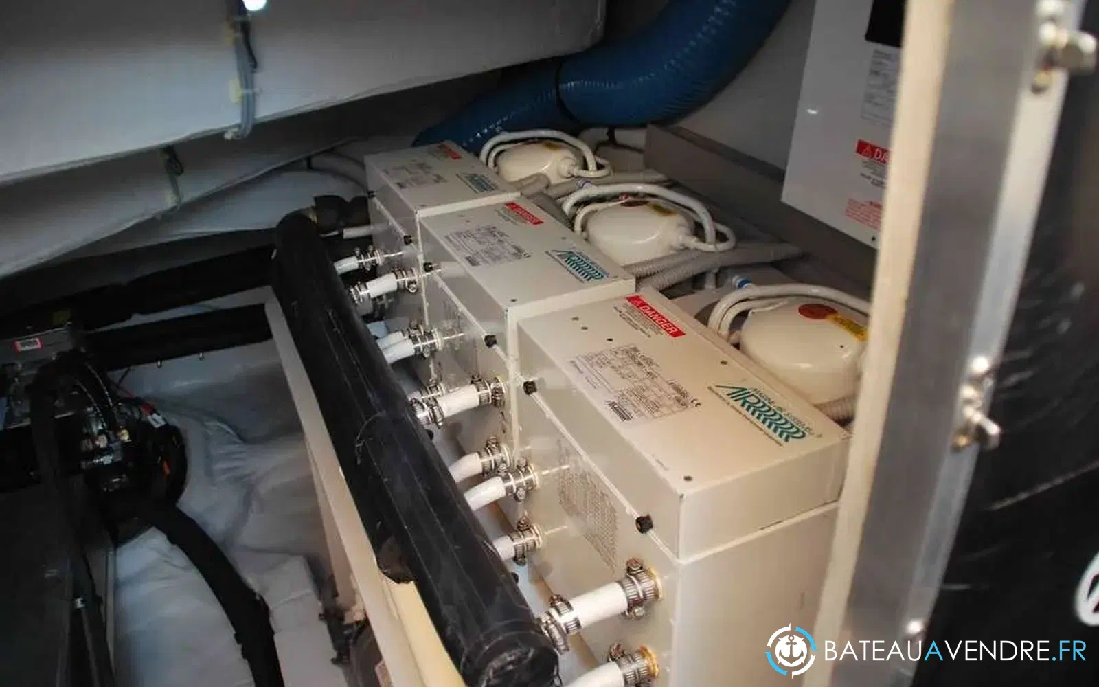 slider 29 Fountaine Pajot Queensland 55