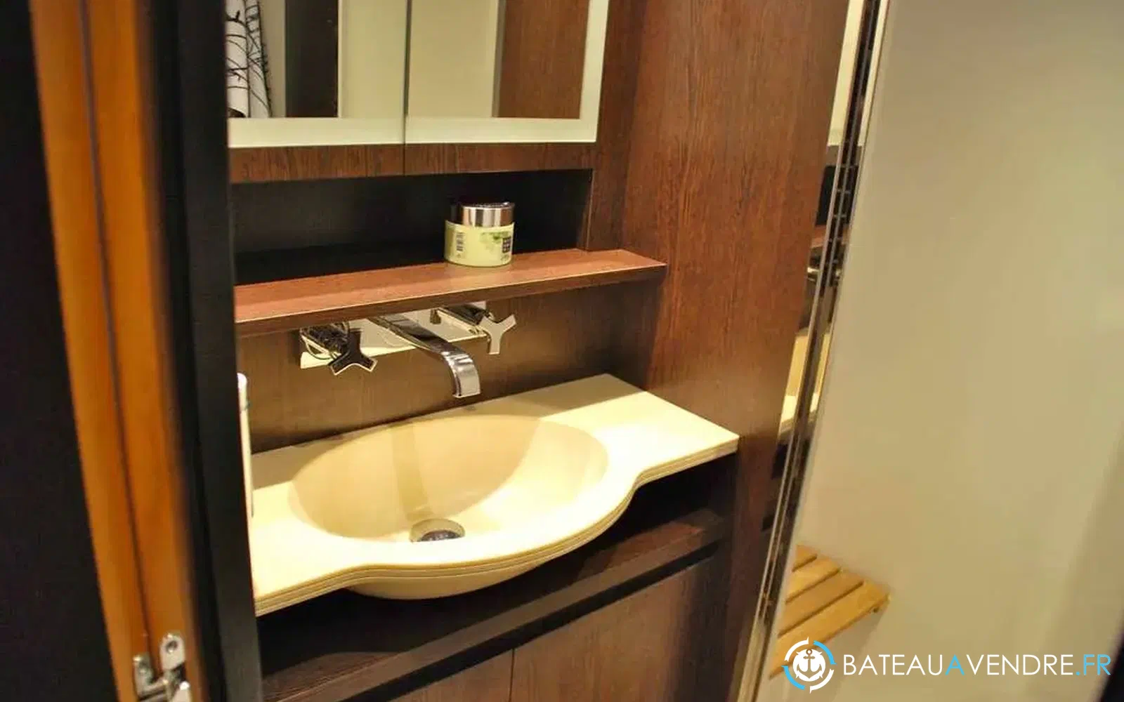 slider 31 Fountaine Pajot Queensland 55