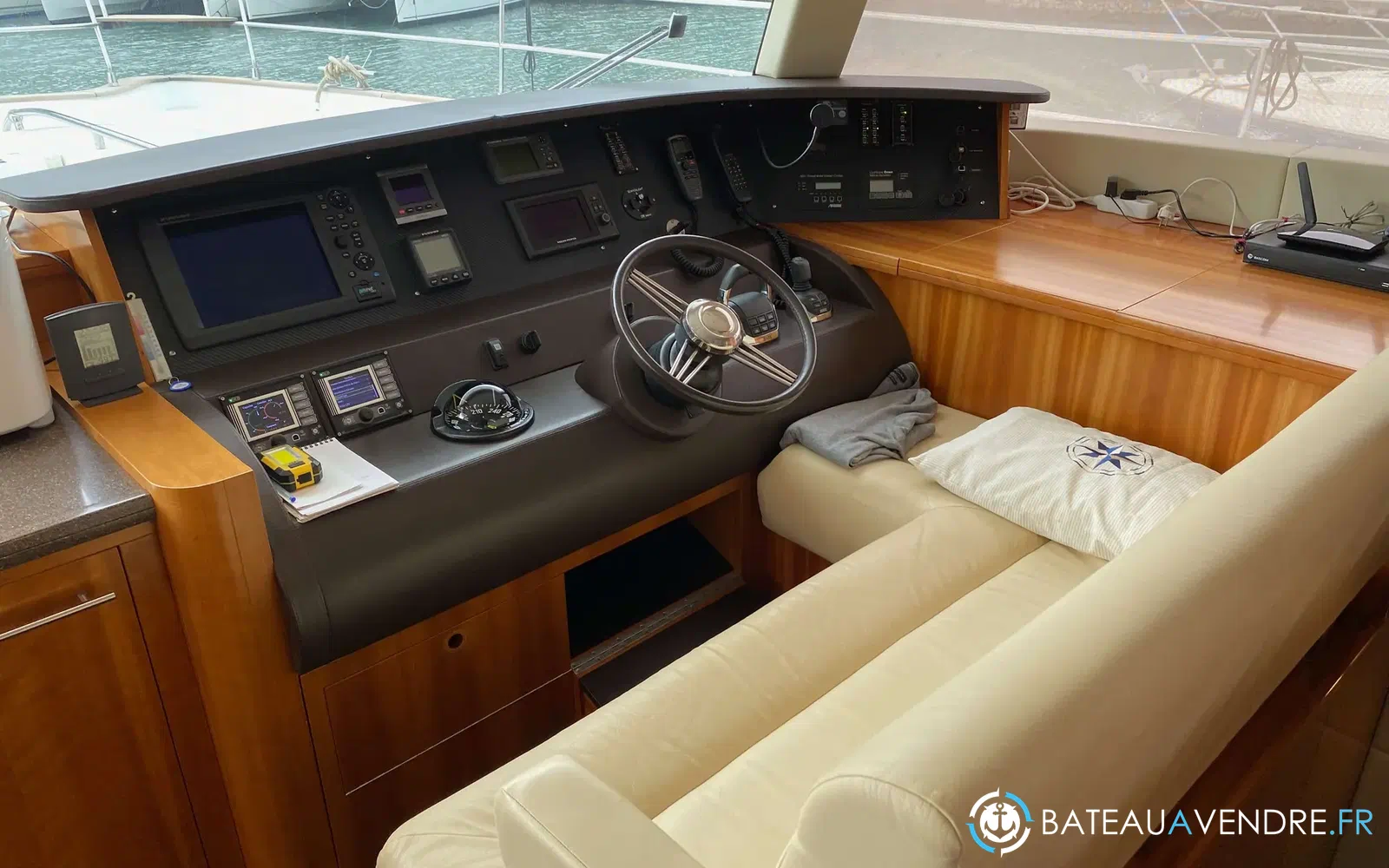 slider 38 Fountaine Pajot Queensland 55